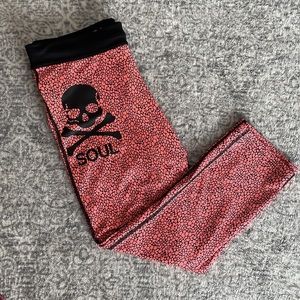 Nike Dri-fit capris. Size Small. Perfect Condition!